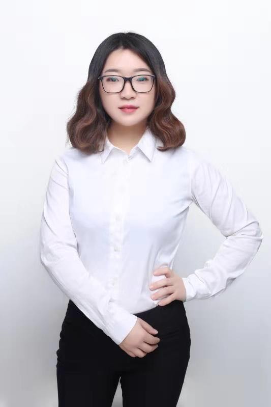 龍曉玲